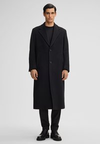 Шерстяное пальто Шерстяное пальто