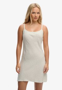 Пляжное платье