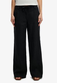 Широкие брюки