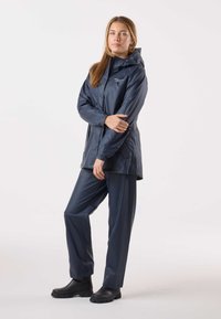 Куртка дождевик