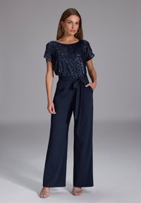 Комбинезон Комбинезон