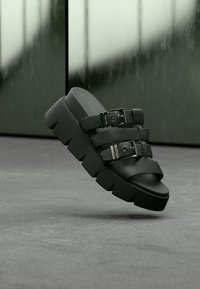 Босоножки Босоножки