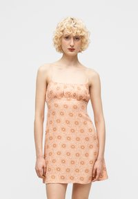 Спортивное платье