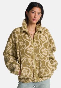 Флисовая куртка