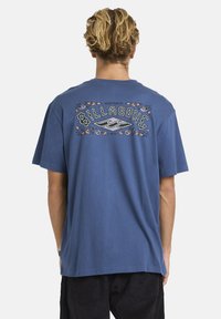 Спортивная майка