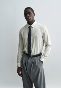 Рубашка Рубашка