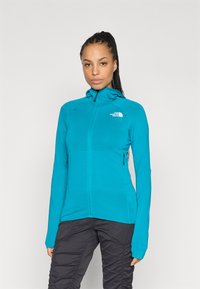 Спортивная толстовка