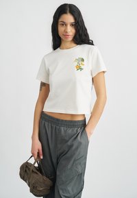 Футболка Футболка