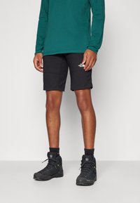 Шорты Шорты