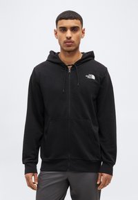 Спортивная кофта