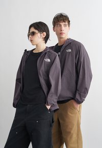 Куртка-дождевик