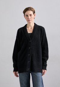 Длинный кардиган