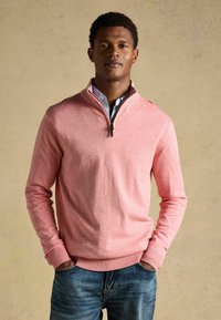 Пуловер Пуловер