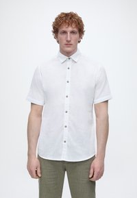 Рубашка с коротким рукавом Рубашка с коротким рукавом