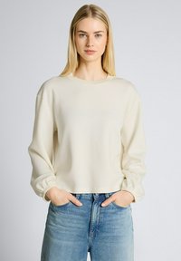 Лонгслив Лонгслив