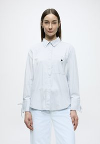 Блузка-рубашка Блузка-рубашка