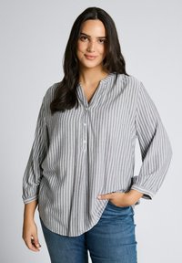 Блузка Блузка