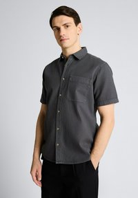 Рубашка с коротким рукавом Рубашка с коротким рукавом