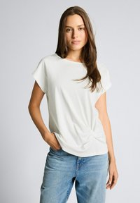 Футболка Футболка