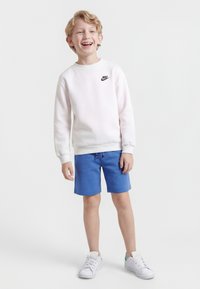 Шорты Шорты