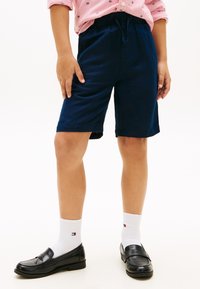 Шорты Шорты