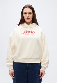 Пуловер с капюшоном