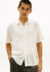 Рубашка с коротким рукавом Рубашка с коротким рукавом