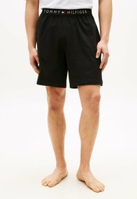 Пижама с шортами