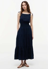 Платье макси