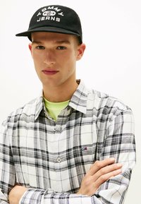 Кепка Кепка