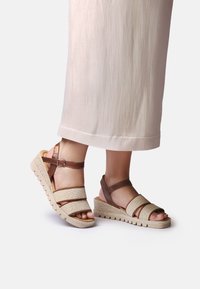 Эспадрильи Эспадрильи