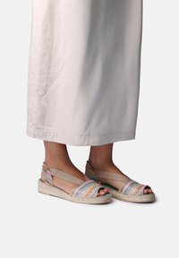 Эспадрильи Эспадрильи