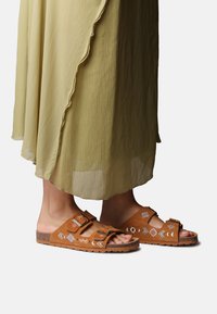 Босоножки Босоножки