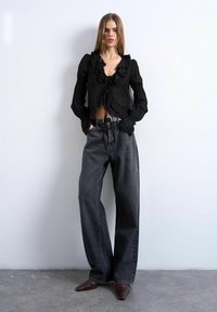 Блузка Блузка