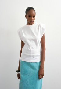 Футболка Футболка