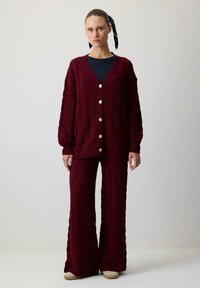 Длинный кардиган