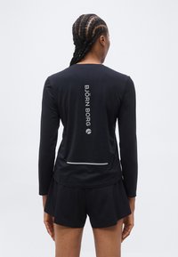 Спортивная майка