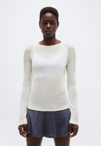 Спортивная майка