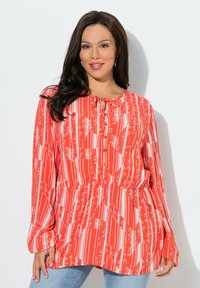 Блузка Блузка