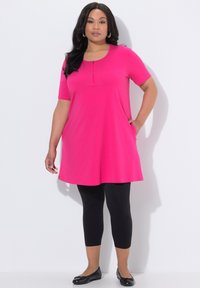 Длинная майка