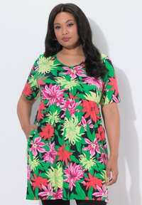 Длинная майка