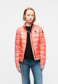 Пуховик Пуховик