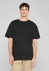 Футболка Футболка