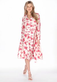 Летнее платье