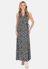 Пляжное платье