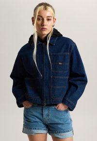 Джинсовая куртка Джинсовая куртка