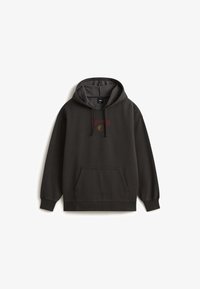 Пуловер с капюшоном Пуловер с капюшоном