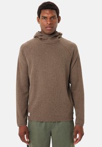 Спортивная кофта