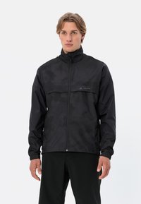 Куртка-дождевик