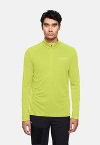 Спортивная кофта